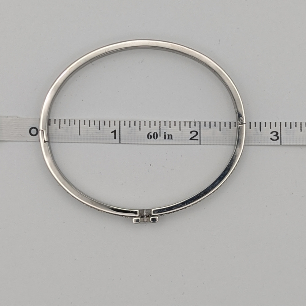 Silver Gemstone V Initial Hinge Bangle Bracelet Quiet Luxury - Picture 10 of 11